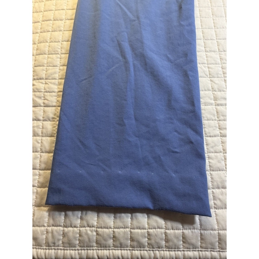 Figs Technical Collection Scrub Set Medium blue V Neck Top And Pants Tacked Hem - Picture 4 of 14